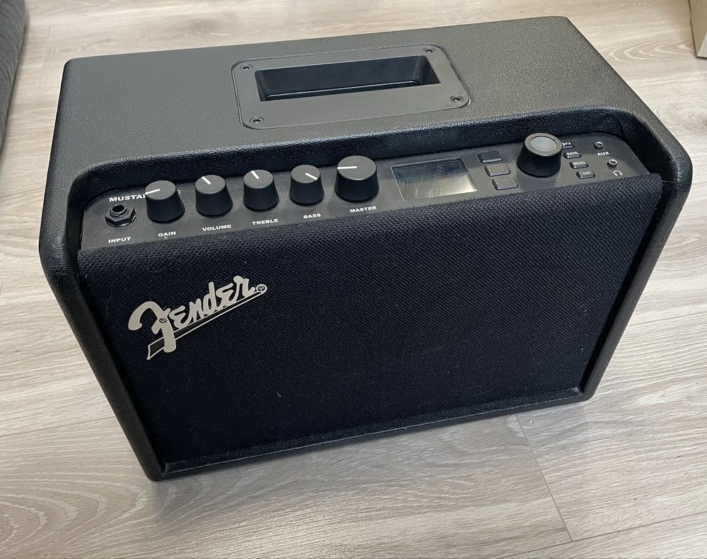 Wzmacniacz gitarowy głośnik Fender Mustang GT 40