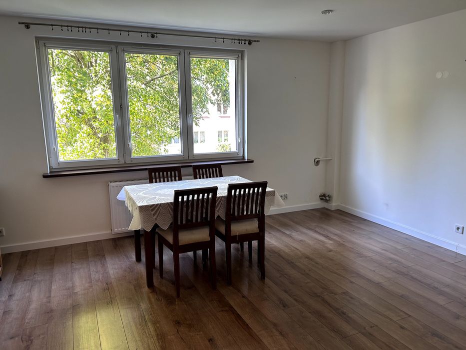 Dwupokojowe mieszkanie z kuchnią w  Gdyni Redłowo