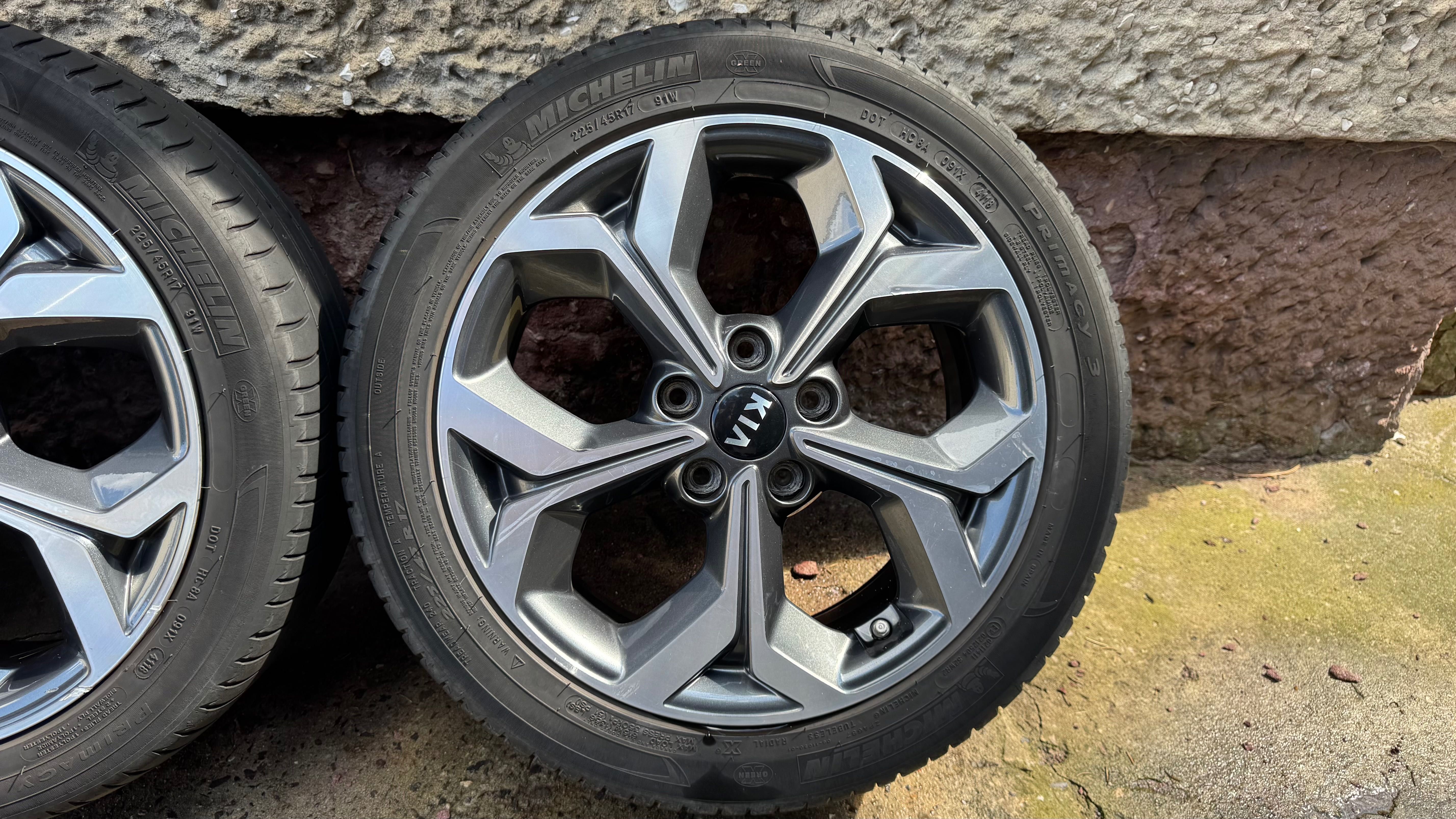 Felgi aluminiowe Komplet kół Kia Ceed Proceed GT 17" 225/45/17