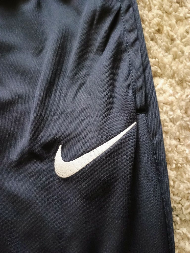 Spodnie dresowe męskie granatowe Nike XL