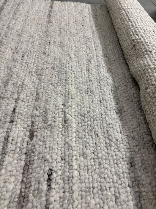 Dywan wełniany 200x300