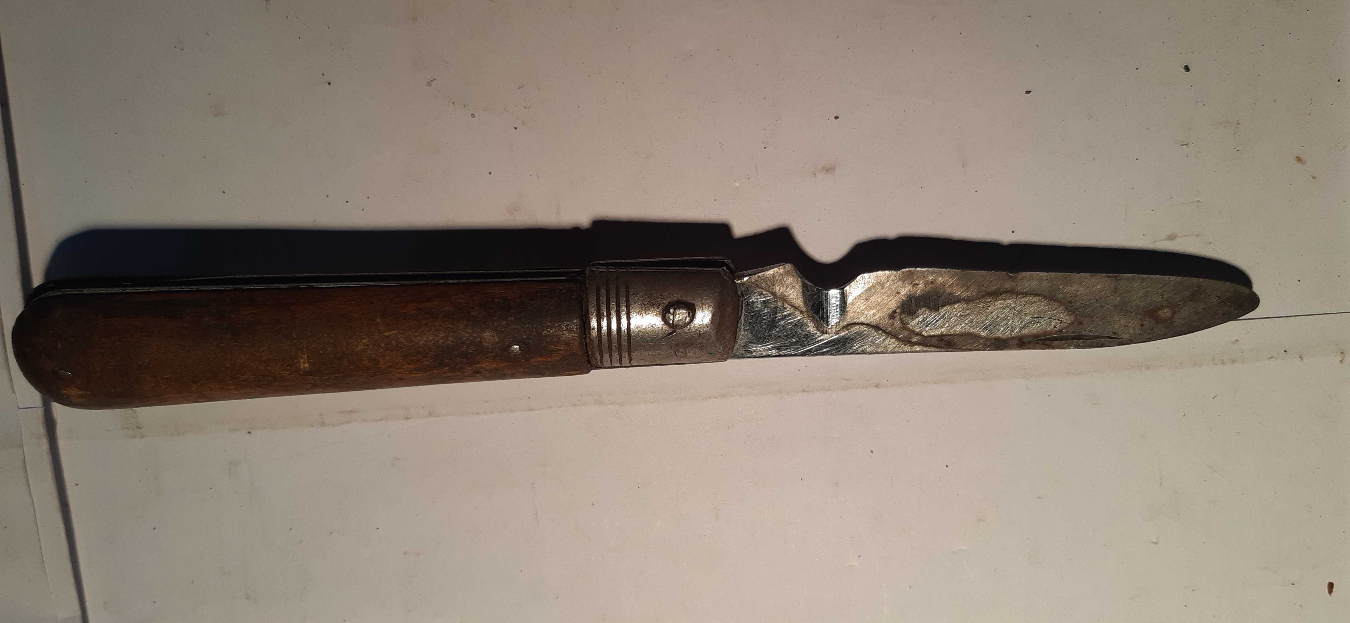 stary nóż scyzoryk