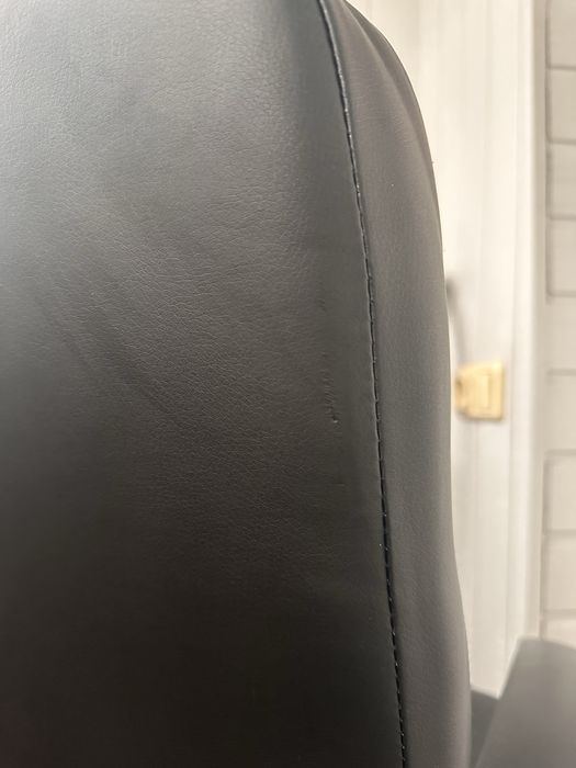 Офісне крісло б/у