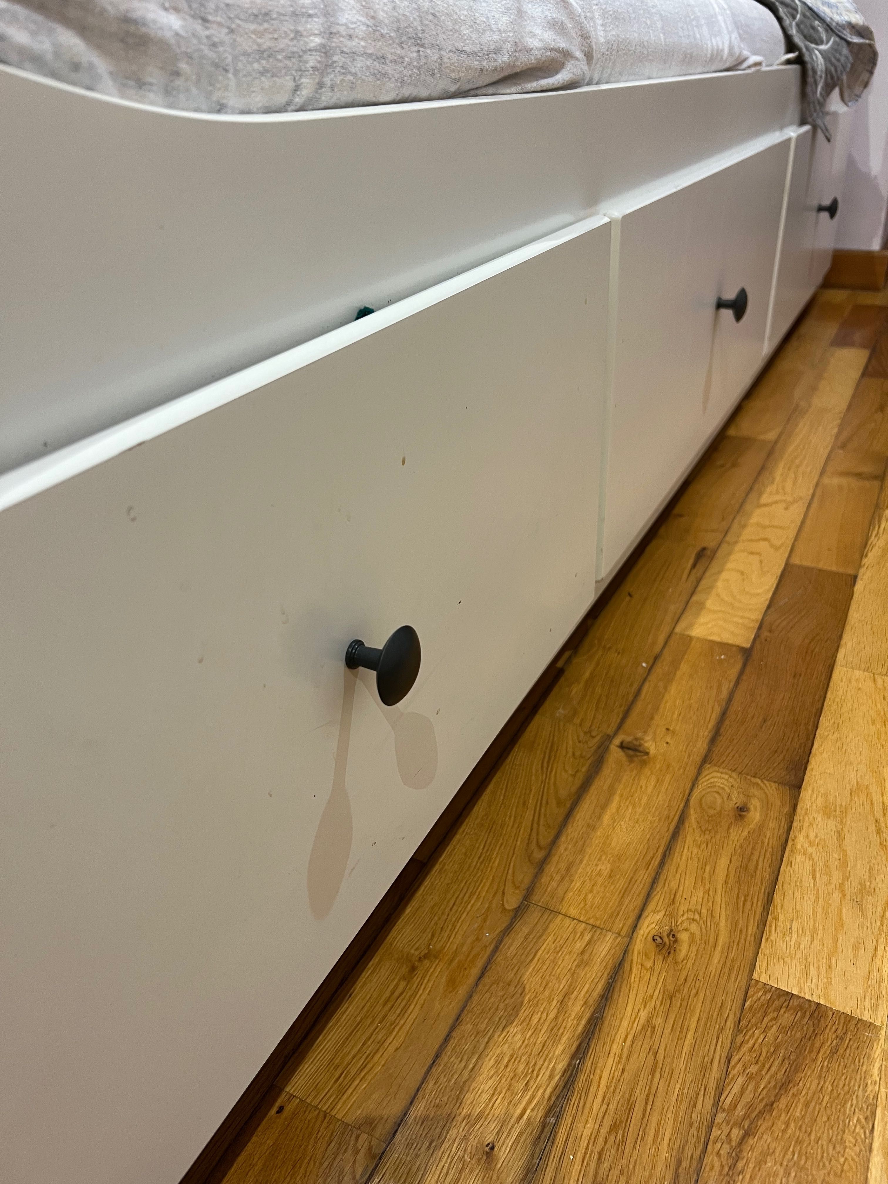 Cama Ikea branca solteiro / ou casal