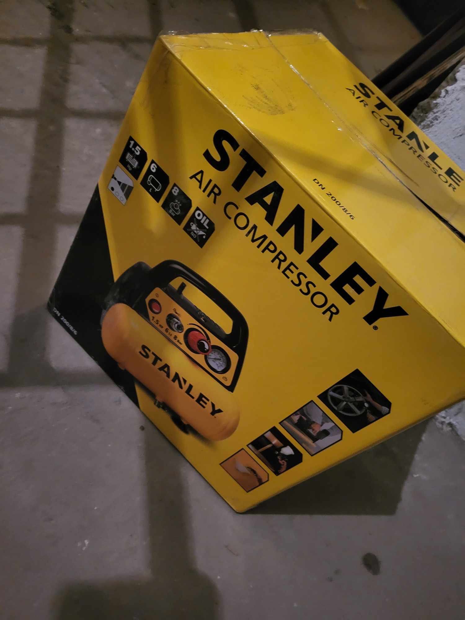 Kompresor bezolejowy Stanley