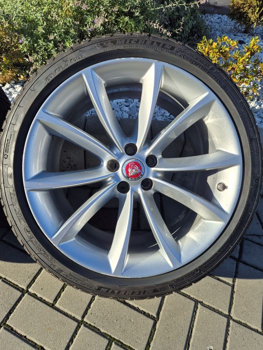 Koła zimowe Jaguar 19" komplet oryginalne stan bardzo dobry z oponami