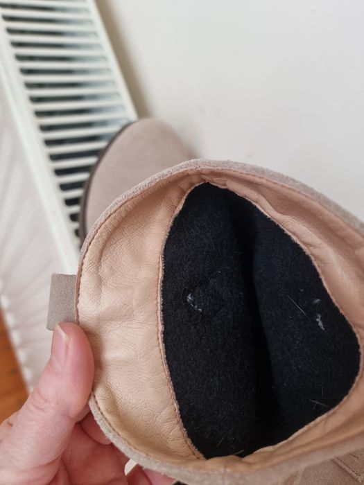 Козаки чоботи напівкочовий беж 36р замш