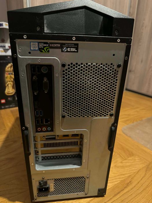 Komputer Gamingowy MSI GTX1050Ti, i5-8400 2.80GHz, 16GB RAM, 1TB HDD