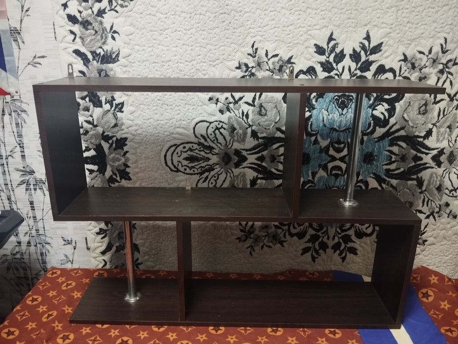 Продам навесні полку