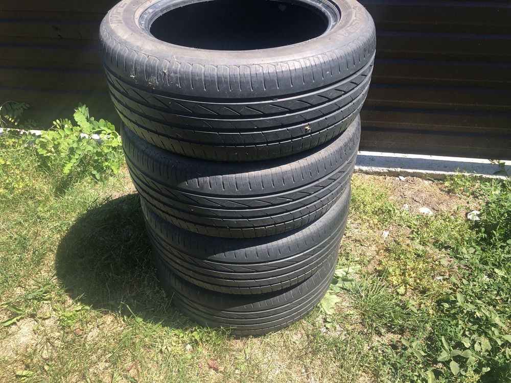 Продам літню резину 205/55 R16