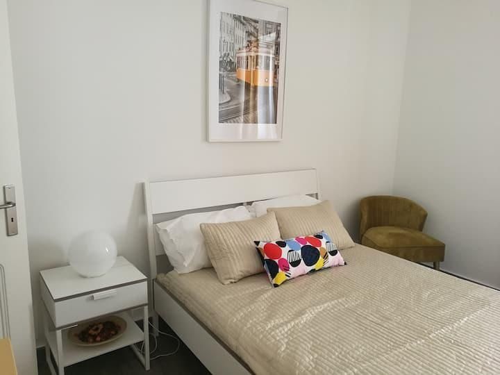 cama de casal de 1.40 com colchao