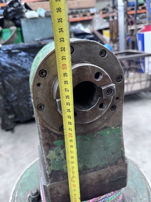 Głowica do frezarki /wytaczarki iso 40 Scharman