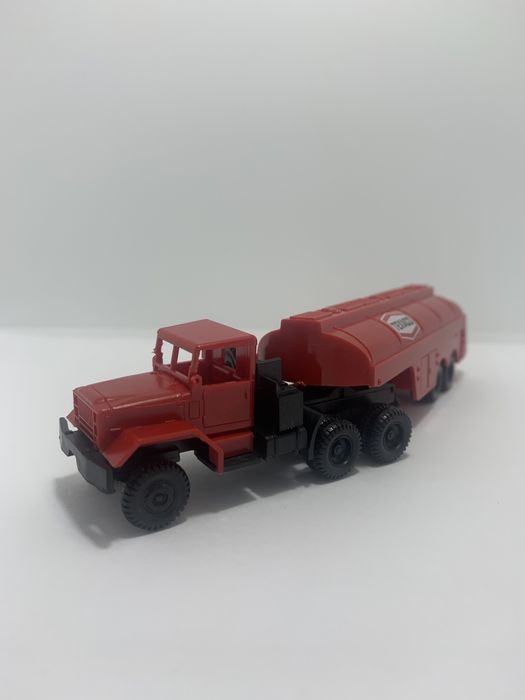 Camião Cisterna Texaco da Roco escala H0 1/87