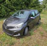 Toyota Yaris Toyota Yaris 1.0 Benzyna, 2014