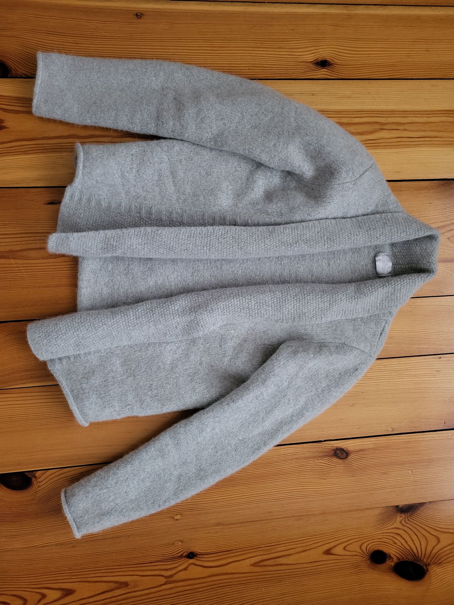Sweter wełniany xs