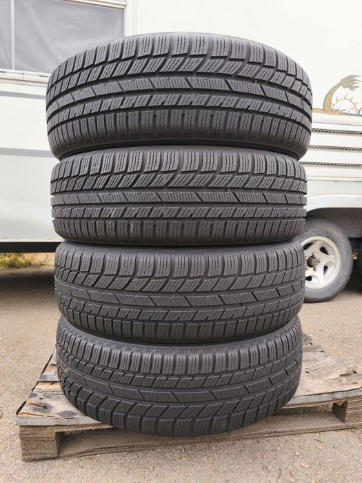 Автошины 195/55r20 резина Toyo шины зимние 95%