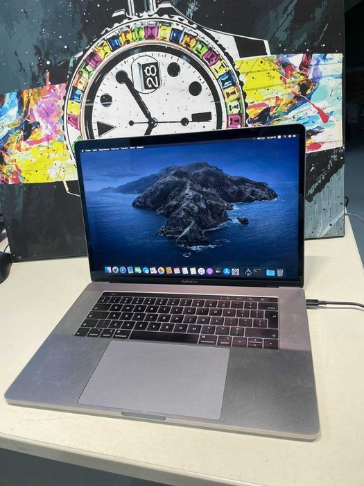 Apple MacBook Pro A1990 – 15.4" / i7 є 6 шт