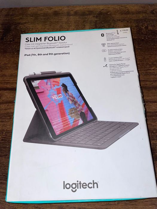 Etui z klawiaturą do iPada 7,8 i 9 generacji.