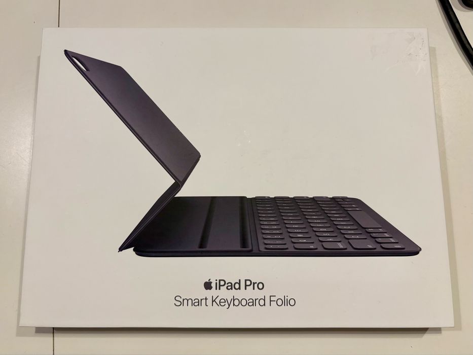 Apple Smart Keyboard Folio iPad Pro 11