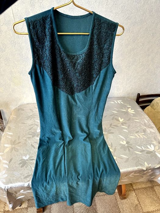 Продам жіночу сукню (плаття), кофти мохерові (ручна вязка)