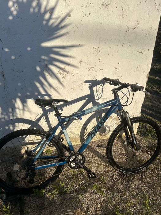 Bicicleta GIANT SR Suntour XCR