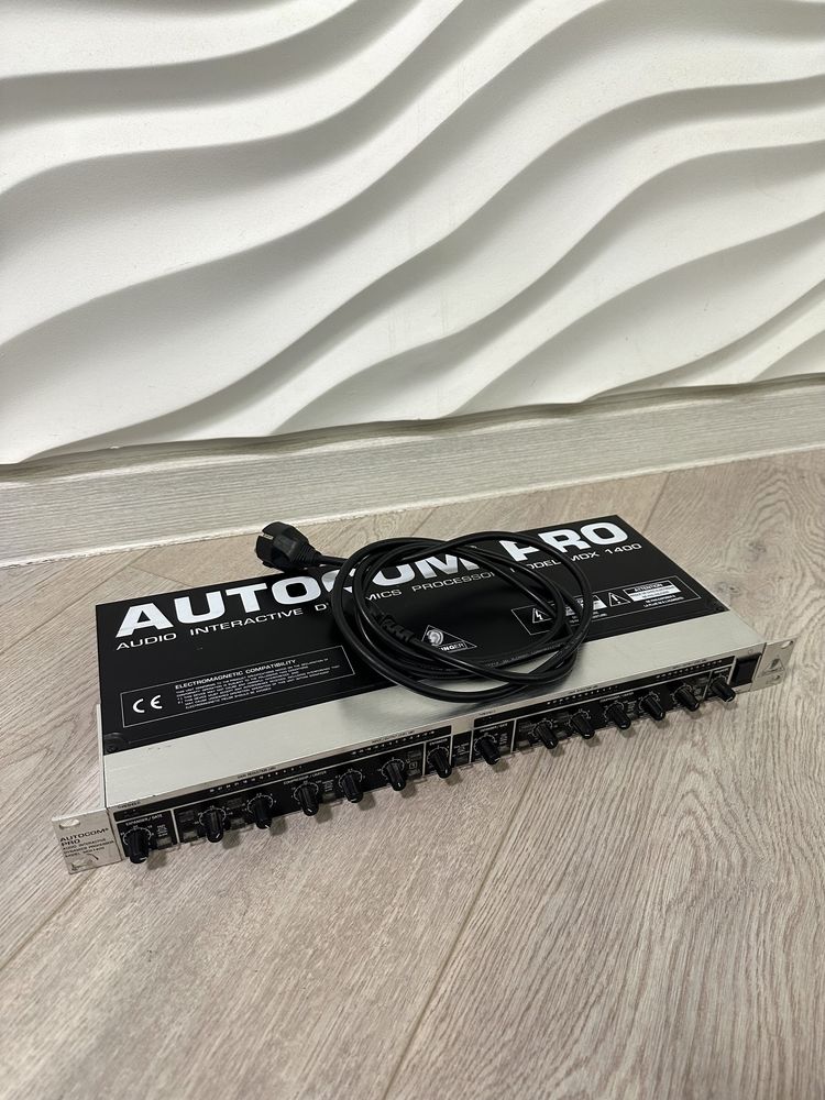 Компресор Behringer MDX 1400 Autocom