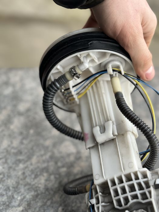 Насос в бак Audi a4 b7 8E0919050D насос 2.0 tdi 1.9 tdi ауді а4 б7