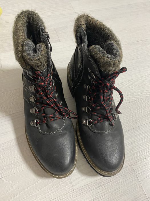 Жіночі черевики Bama 39р