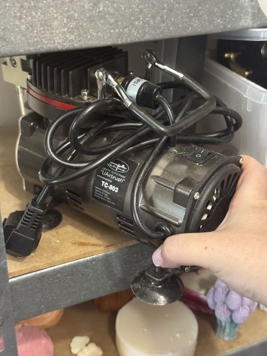 Аерограф та компресор