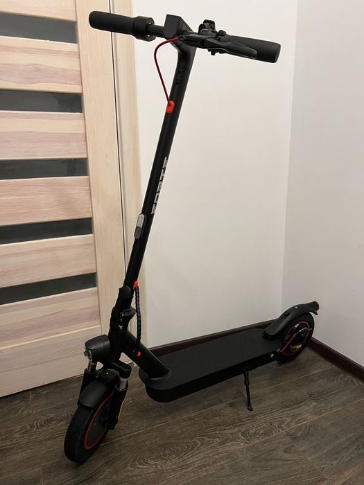 Електросамокат Forte E9 PRO MAX