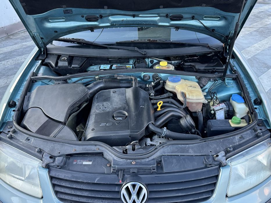 Volkswagen Passat b5 1.8 benzyna 125km Klima Hak 2kpl kół