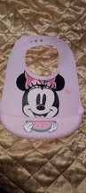 Różowy silikonowy śliniak z Myszką Minnie