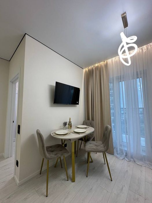 Натяжные потолки Одесса / Розстрочка на 6 місяців через Монобанк