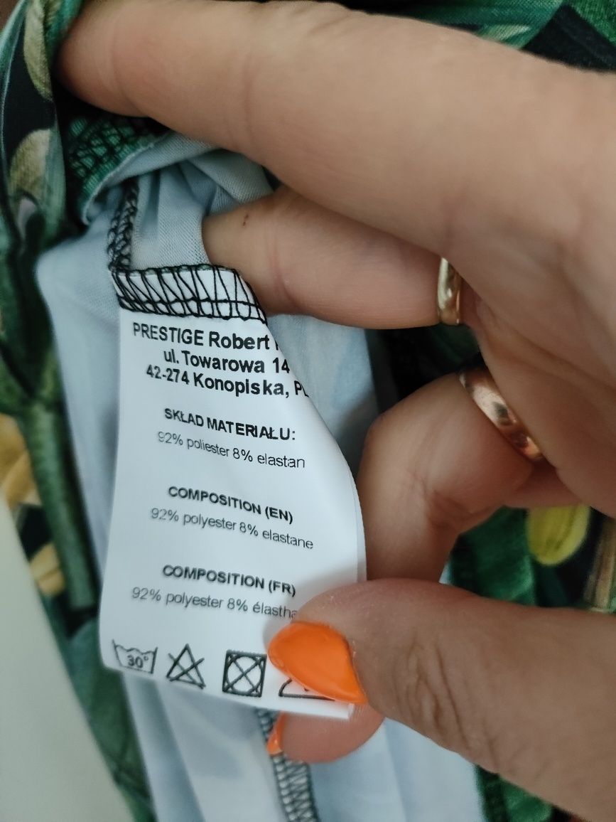 Piękna sukienka firmy Moe S