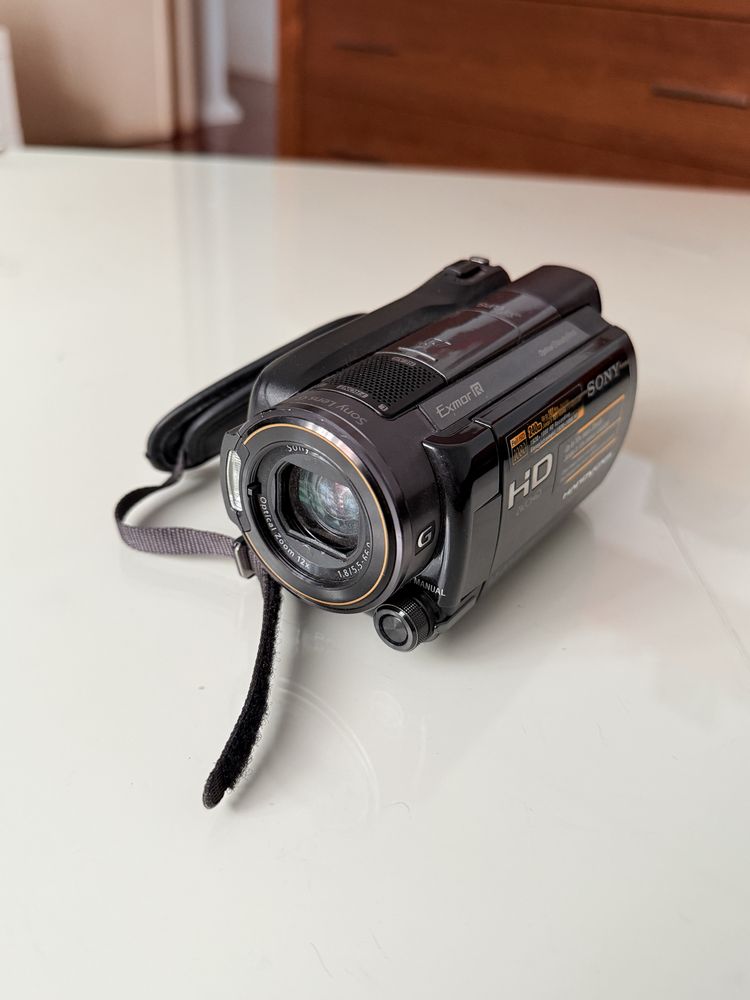 Sony Handycam HDR-XR520 — 240GB — Excelente estado