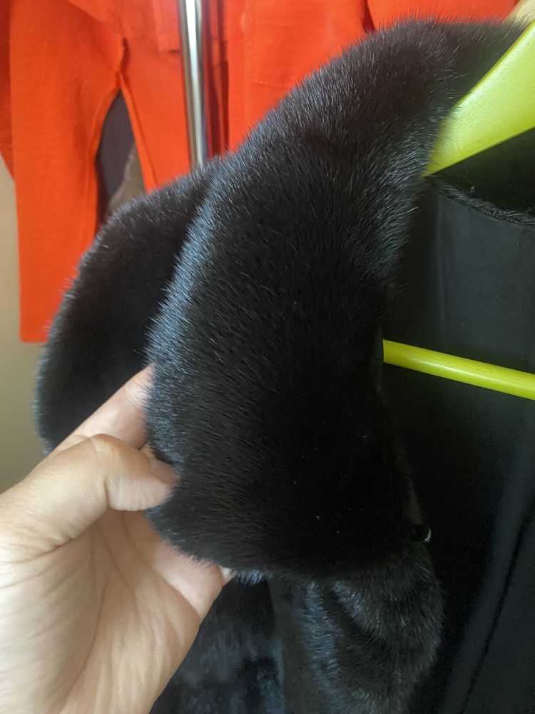 Шуба норкова Black Nafa