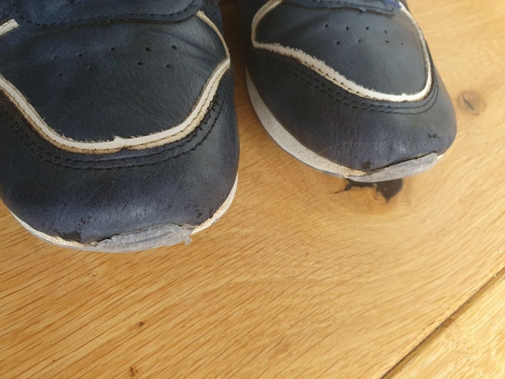 Półbuty trampki adidasy chłopięce granatowe In Extenso 32