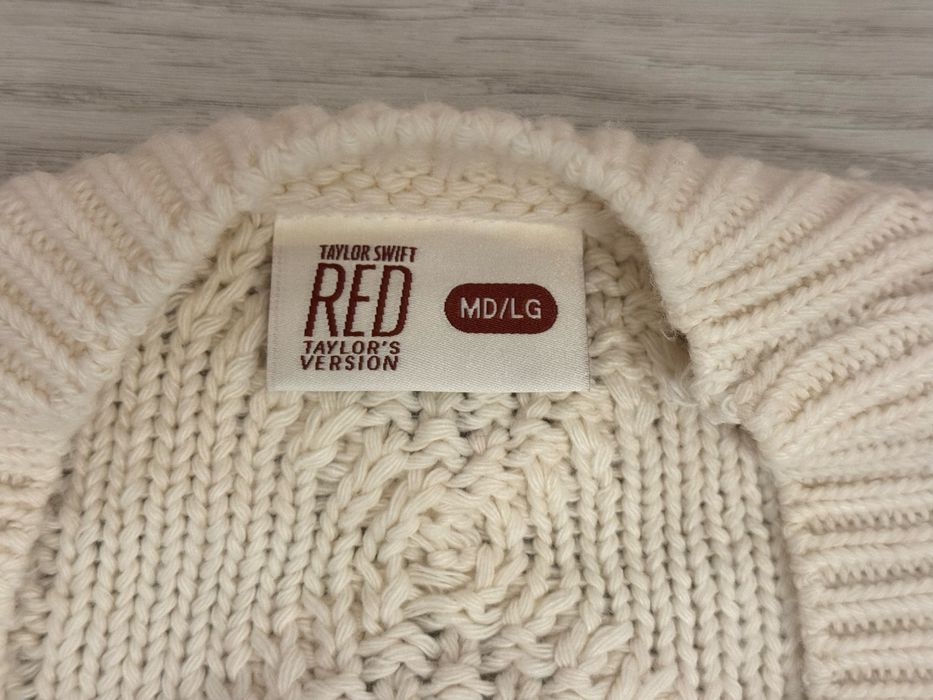 Taylor Swift Oficjalny Cardigan Red M/L Limitowana Edycja
