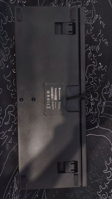 Genesis THOR 303 TKL