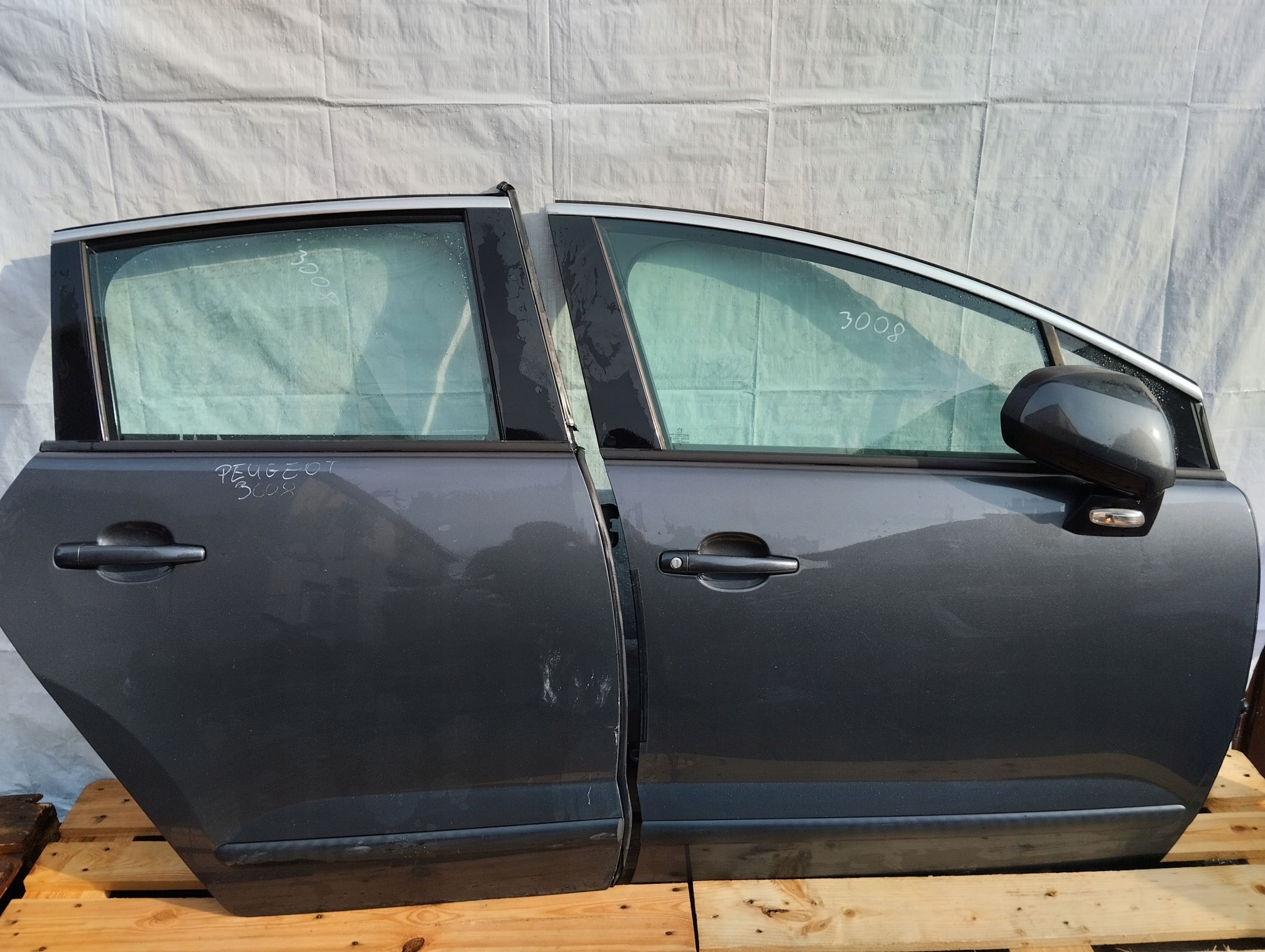 Drzwi Przednie przód tył Tylne Prawe Peugeot 3008 i 1