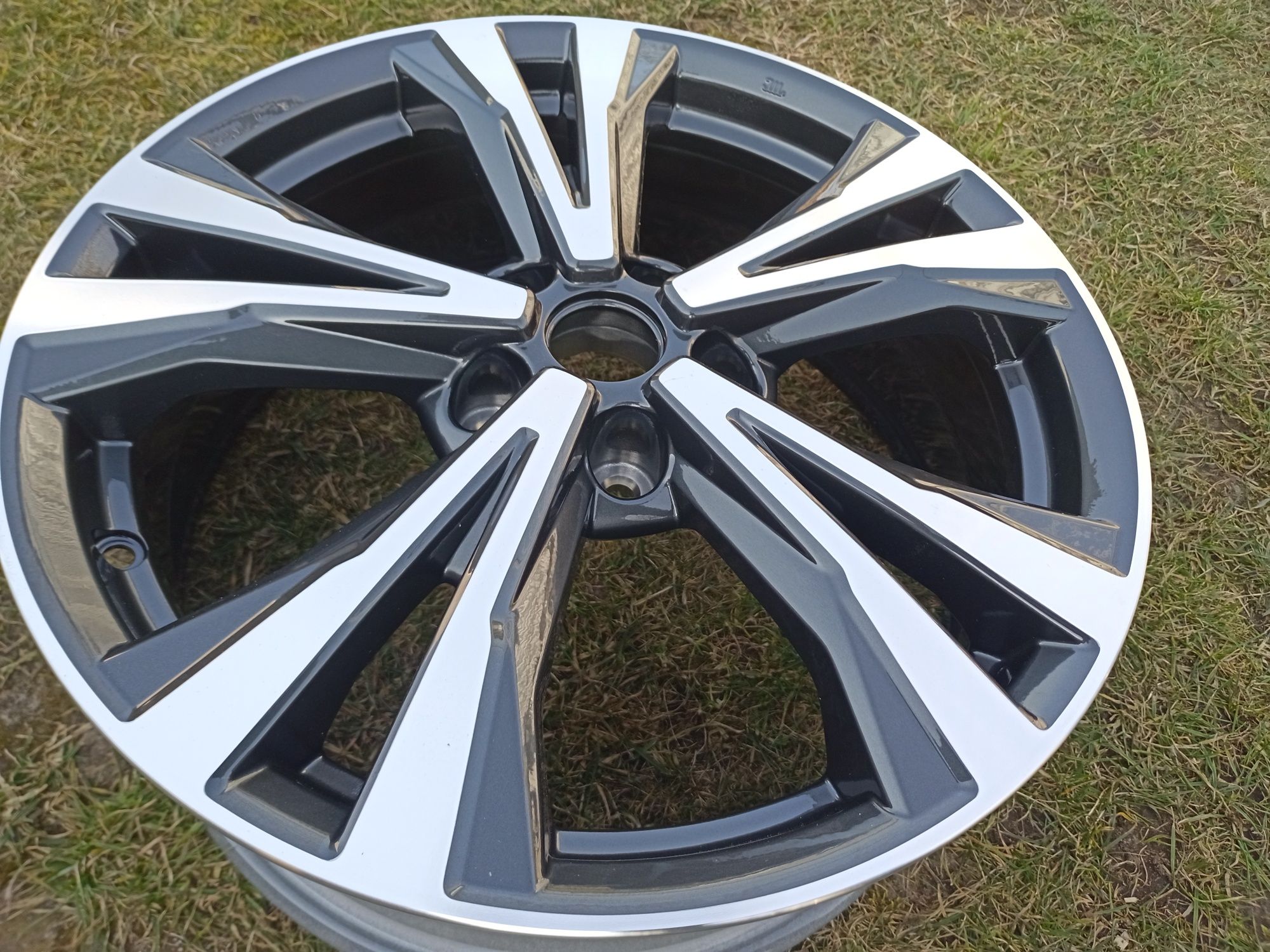 Alufelgi 18 nissan /mazda/ toyota /kia Hyundai 5x114.3