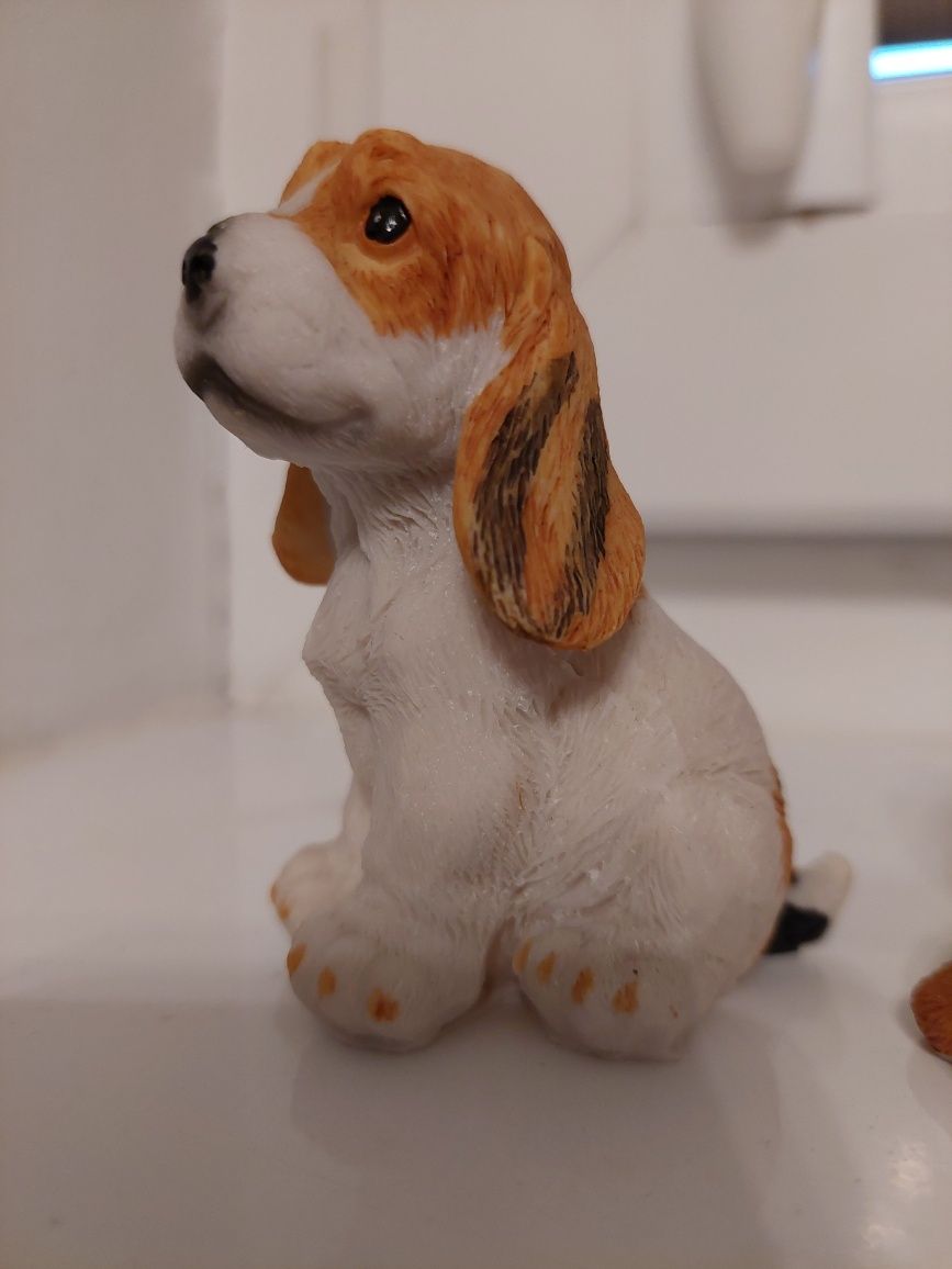 Figurki kolekcjonerskie Beagle