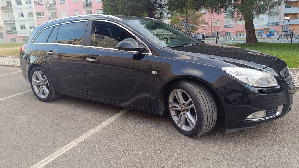 Opel Insignia 2011