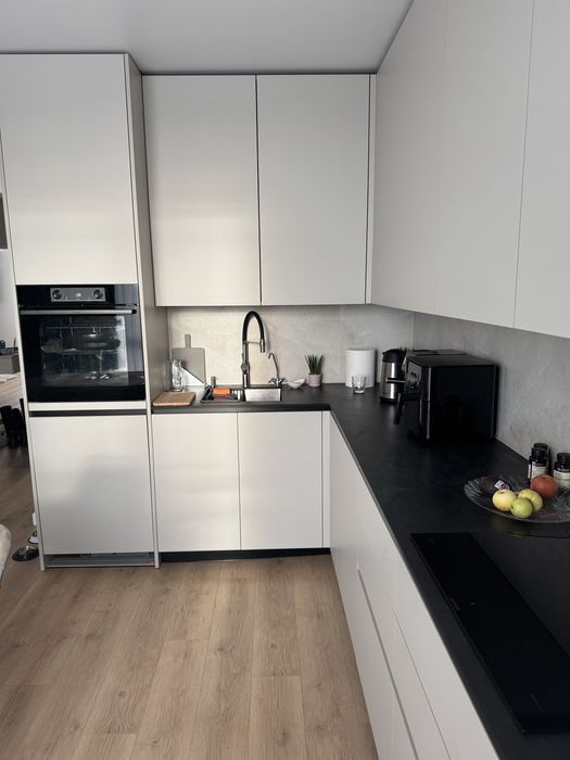 ЛЮКС апартаменти  в центрі міста з власним паркомісцем