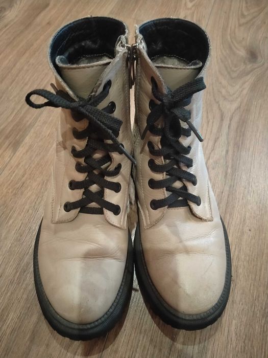 Черевики на дівчинку