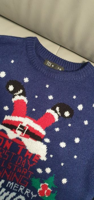 Sweterek świąteczny 7/8 lat
