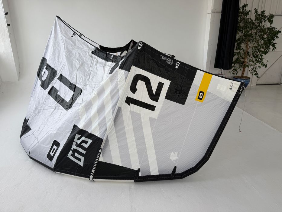 Latawiec Core GTS6 - 12m