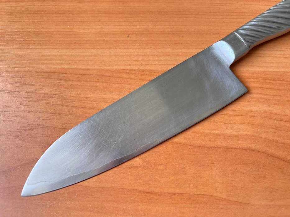 Кухонный японский нож Сантоку Tupperware дамаск