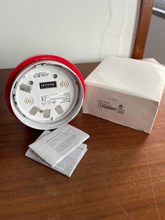 Notifier by Honeywell NRX-WS-RR Sirene endereçável por rádio - NOVO
