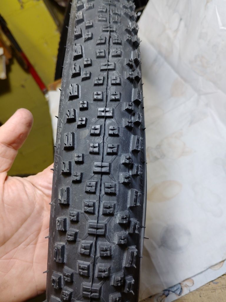 Schwalbe Rapid Rob 26"x2,1" nowa